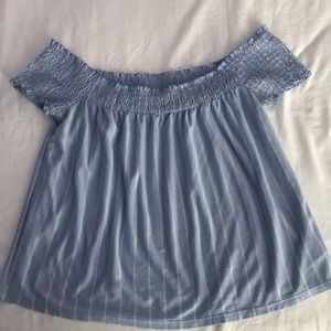 American eagle off the shoulders blouse